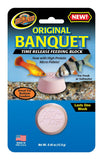 Aquarium feeding block for bottom feeders with colorful fish, for freshwater and saltwater tanks